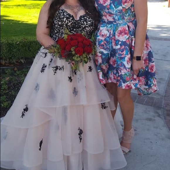 NOT Your Average Plus Size Wedding Dress - Picture 5 of 6